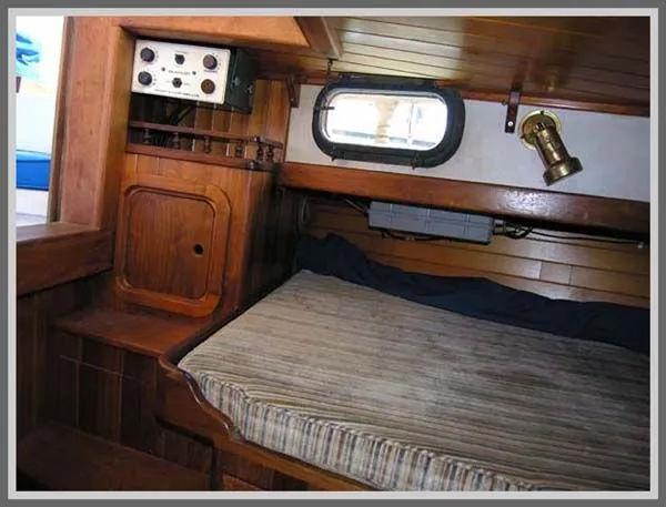 Slide: The Image of Privateer 35 Center Cockpit Ketch 1989 - 11