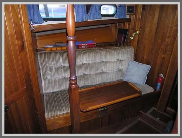 Slide: The Image of Privateer 35 Center Cockpit Ketch 1989 - 2
