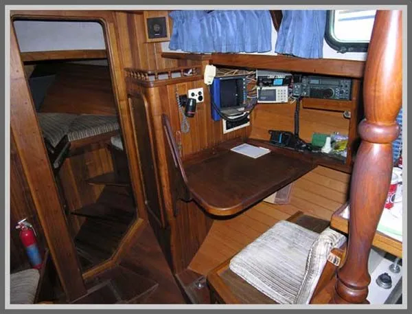 Slide: The Image of Privateer 35 Center Cockpit Ketch 1989 - 4