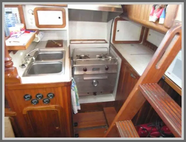 Slide: The Image of Privateer 35 Center Cockpit Ketch 1989 - 7