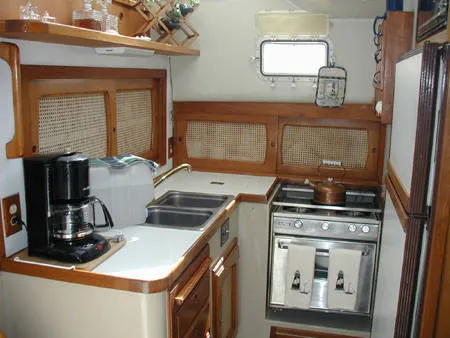 Slide: The Image of Lancer Motorsailer 1983 - 4