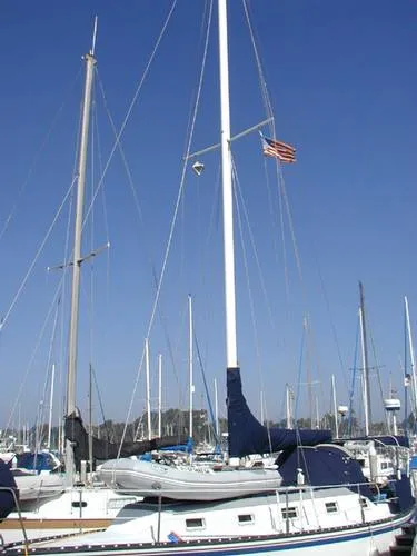 Slide: The Image of Hunter Cherubini Sloop 1982 - 8