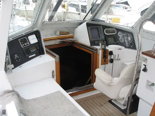 Slide: The Image of Passport Center Cockpit 1984 - 7