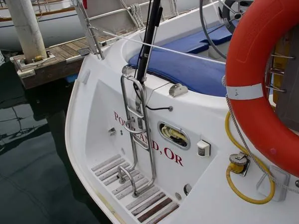 Slide: The Image of Beneteau Oceanis 350 1991 - 4
