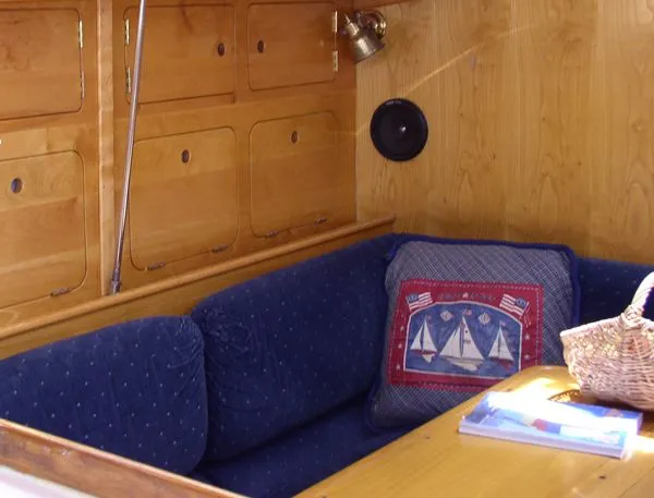 Slide: The Image of Beneteau Oceanis 350 1991 - 8
