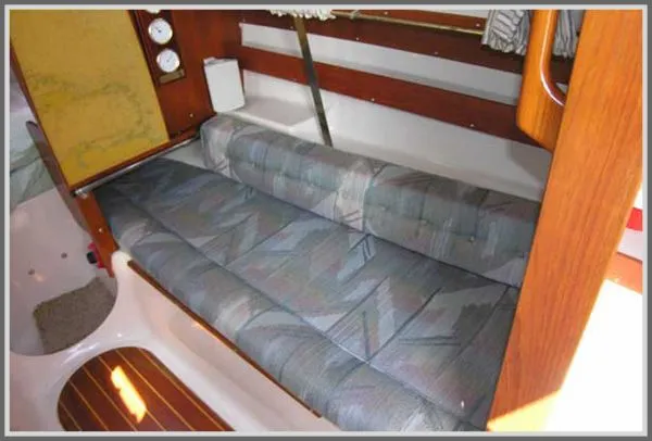 Slide: The Image of Hake Yachts Seaward 25 with Trailer 1997 - 2