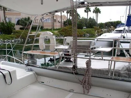 Slide: The Image of Seawind 1000 Cat 1999 - 5