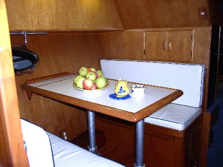 Slide: The Image of Ocean Alexander Cockpit Motoryacht 1988 - 4