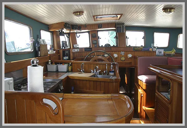 Slide: The Image of Hans Christian 44 Pilothouse 1981 - 3