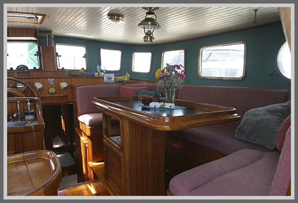 Slide: The Image of Hans Christian 44 Pilothouse 1981 - 4