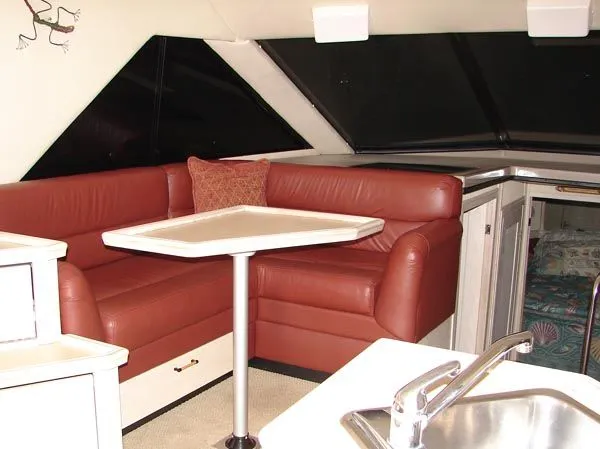 Slide: The Image of Bayliner 3988 Flybridge MY 1996 - 3