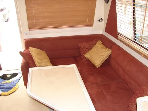 Slide: The Image of Bayliner 3988 Flybridge MY 1996 - 6