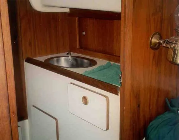 Slide: The Image of Pearson Sloop 1977 - 4