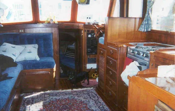 Slide: The Image of Sea Chief Sea Explorer SE38 1979 - 3
