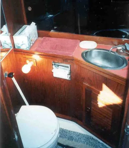Slide: The Image of Kettenburg Sloop (9.6) 1977 - 8