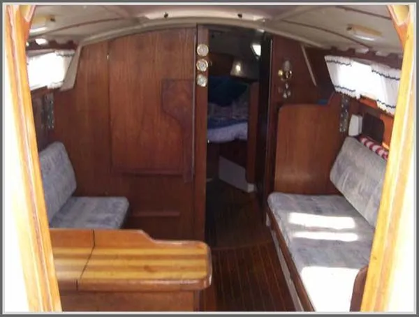 Slide: The Image of Newport 33 1985 - 1