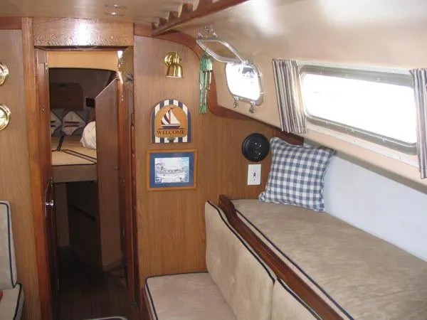 Slide: The Image of Allied Princess Ketch 1973 - 9