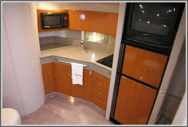 Slide: The Image of Formula 41 PC Luxury Sport Yacht 2001 - 3