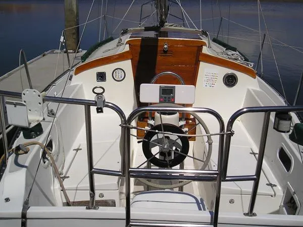 Slide: The Image of CAPITAL YACHTS Newport 28 II 1983 - 4
