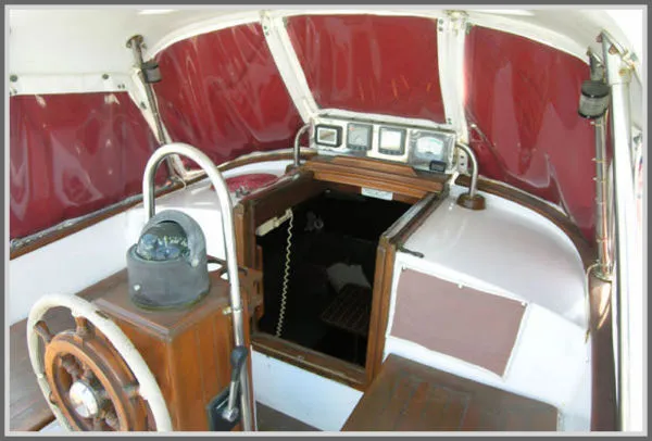 Slide: The Image of Ta Yang / Fantasia Center Cockpit 1978 - 9