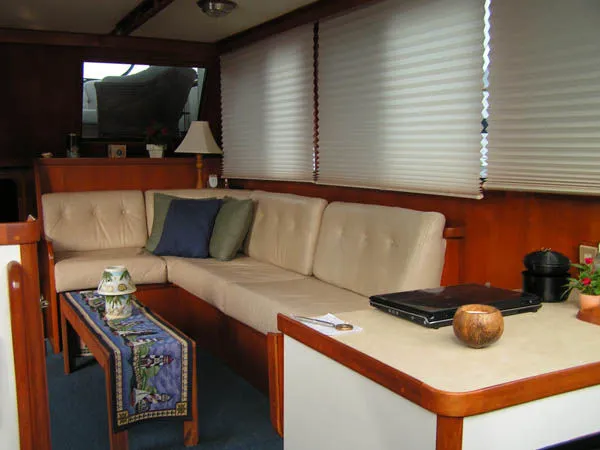 Slide: The Image of Tiger Marine 41 Sundeck Motoryacht 1989 - 1