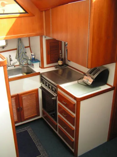 Slide: The Image of Tiger Marine 41 Sundeck Motoryacht 1989 - 8
