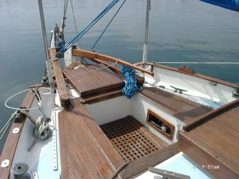 Slide: The Image of Westsail Cutter 1973 - 8