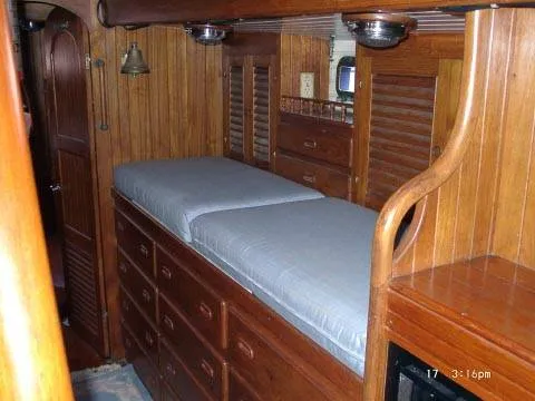 Slide: The Image of Formosa Puvieux Center Cockpit Ketch 1979 - 4