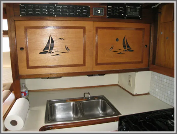 Slide: The Image of Cross 38 Aft-Cabin Cruising Trimaran 1976 - 2