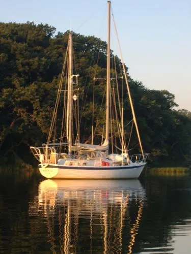 Slide: The Image of Gulfstar Center Cockpit Ketch 1974 - 2