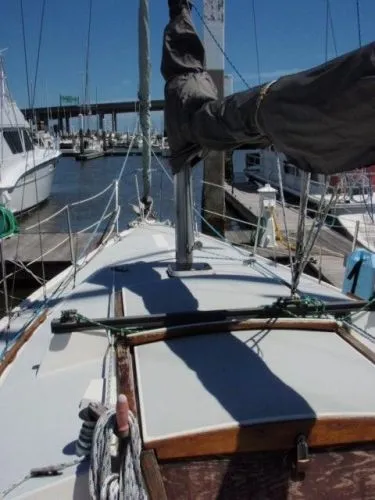 Slide: The Image of Catalina 30 Tall Rig 1988 - 1
