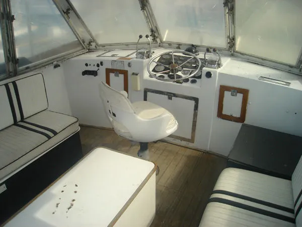 Slide: The Image of Radovcich Yachtfish 1984 - 10