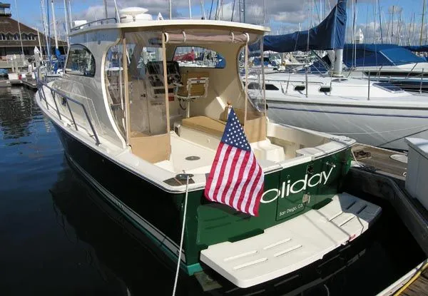 Slide: The Image of Mainship Pilot 30 II Sedan 2006 - 2