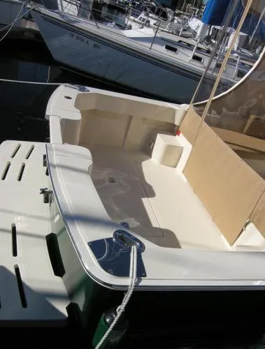 Slide: The Image of Mainship Pilot 30 II Sedan 2006 - 5