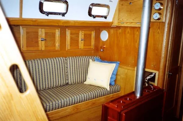 Slide: The Image of Ocean Cruising Ocean Cruising 42CC 1983 - 3