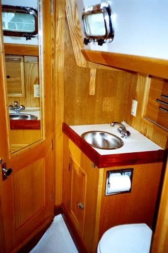 Slide: The Image of Ocean Cruising Ocean Cruising 42CC 1983 - 7
