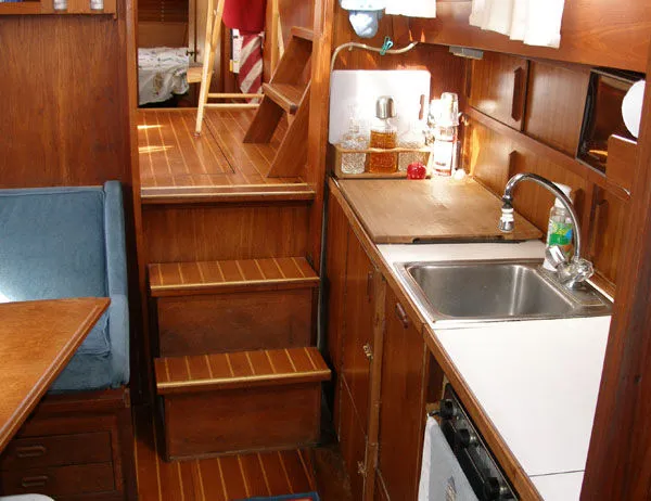 Slide: The Image of Nauticat Motorsailer 1976 - 6
