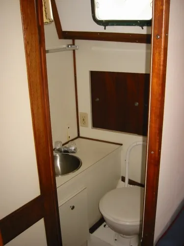 Slide: The Image of Gulfstar Center Cockpit Sloop 1974 - 6