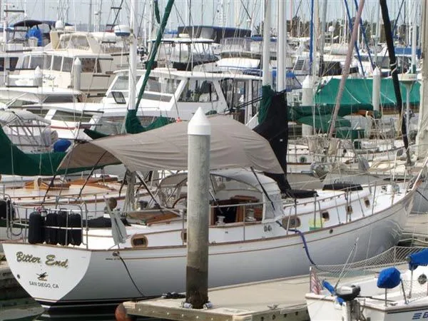 Slide: The Image of Peterson Kelly Peterson Center Cockpit 1977 - 1