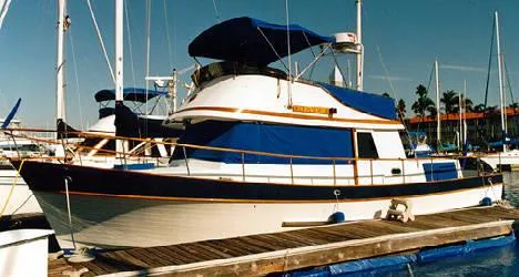 Slide: The Image of Sea Chief Defever Conquest 1979 - 0