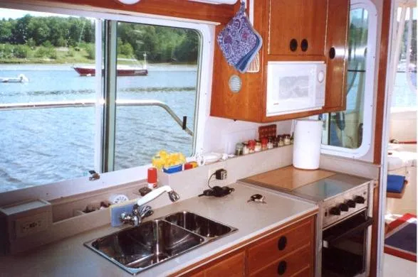 Slide: The Image of Albin Express Trawler 2001 - 5