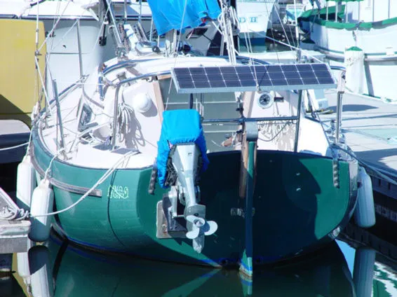 Slide: The Image of Pacific Seacraft Flicka 1978 - 3
