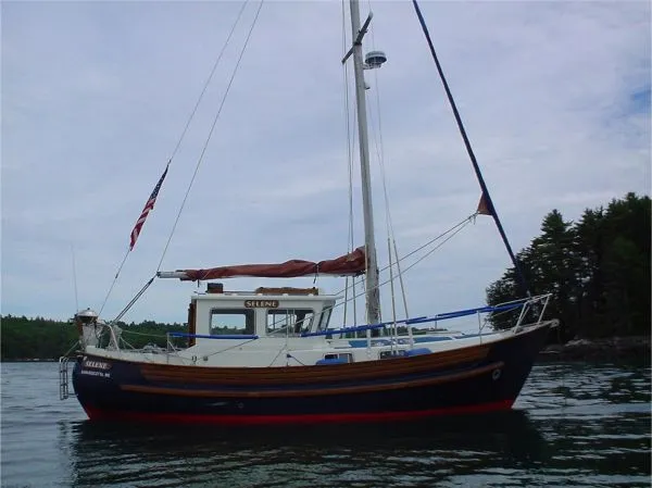 Slide: The Image of Fisher Motorsailer Sloop NEW VOLVO 1982 - 5