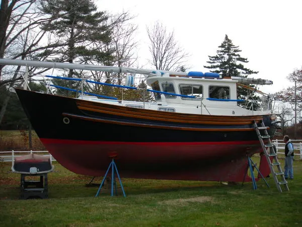 Slide: The Image of Fisher Motorsailer Sloop NEW VOLVO 1982 - 8