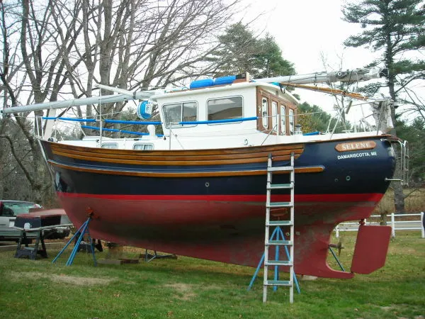 Slide: The Image of Fisher Motorsailer Sloop NEW VOLVO 1982 - 9