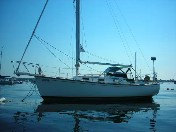 Slide: The Image of Island Packet MK II Full Keel 1983 - 0