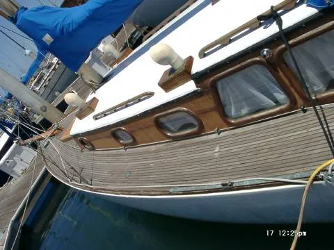 Slide: The Image of Custom Herreshoff (H-28) 1968 - 2