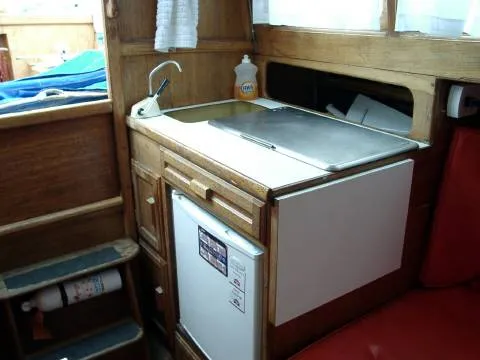 Slide: The Image of Custom Herreshoff (H-28) 1968 - 6