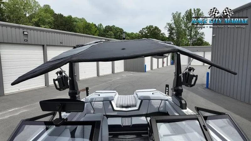 Slide: The Image of Nautique Super Air Nautique G21 2025 - 19