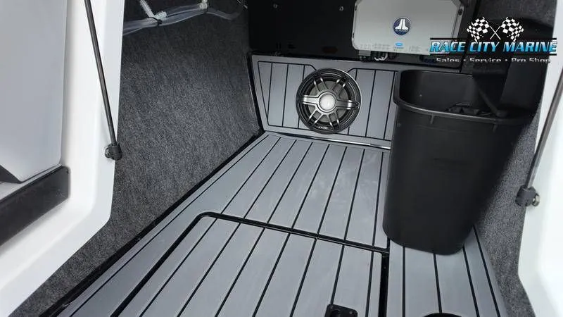 Slide: The Image of Nautique Super Air Nautique G21 2025 - 22